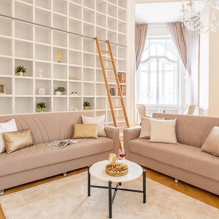 Matilda Luxury Suite Apartment Budapest Exterior foto